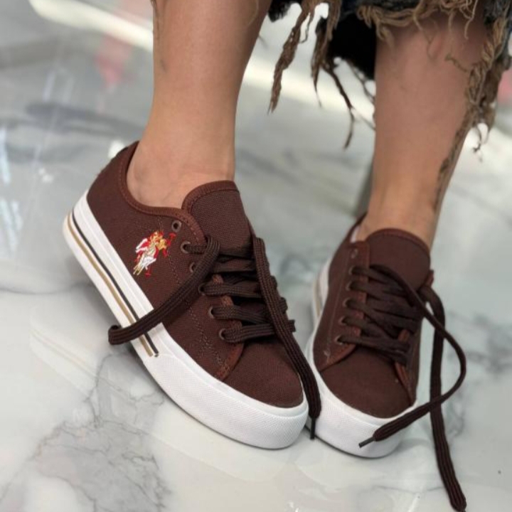 ونس polo