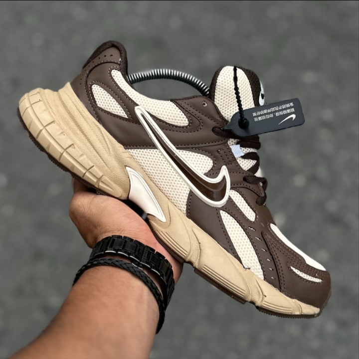 Nike vomero5🇨🇳